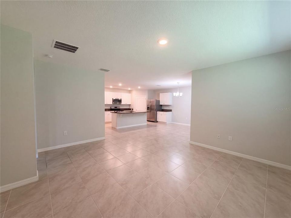 For Sale: $363,000 (4 beds, 2 baths, 1865 Square Feet)