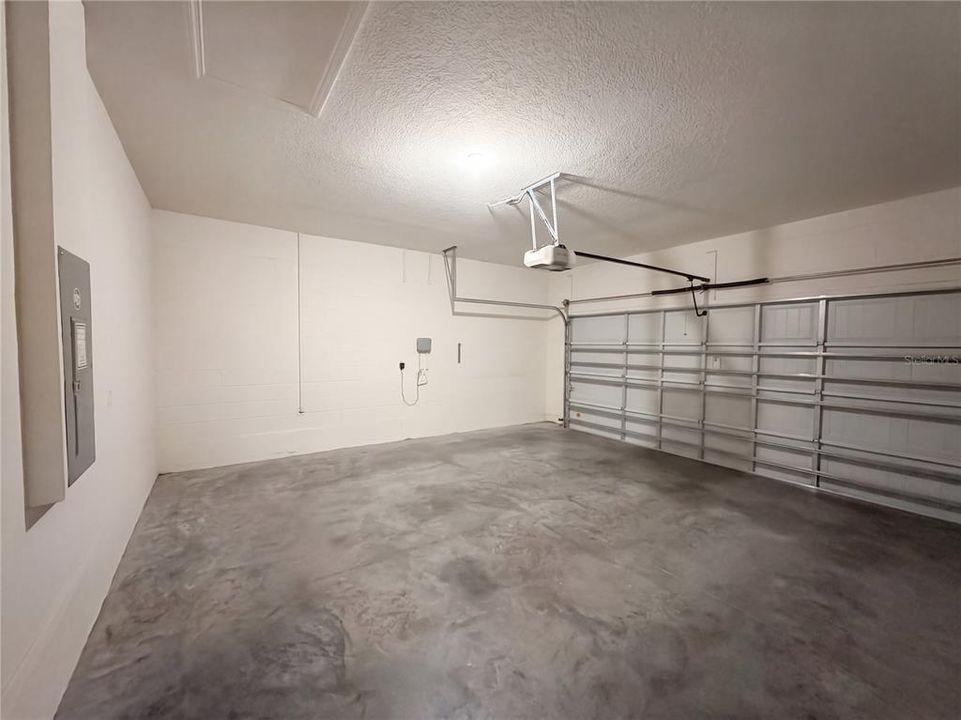For Sale: $363,000 (4 beds, 2 baths, 1865 Square Feet)