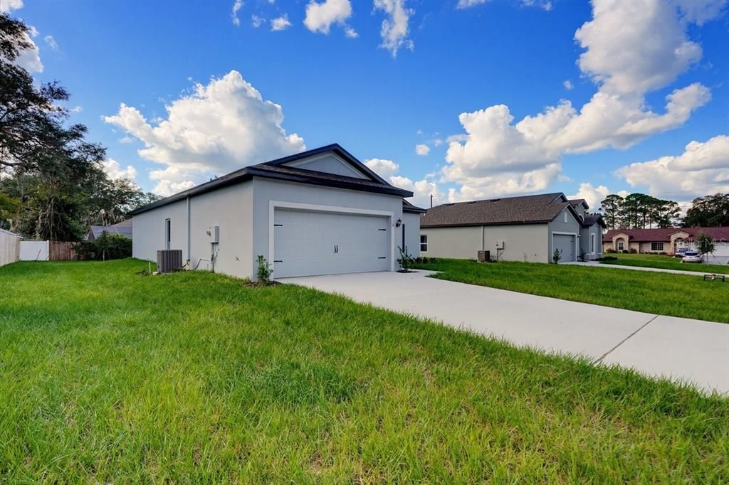 На продажу: $349,999 (3 спален, 2 ванн, 1540 Квадратных фут)