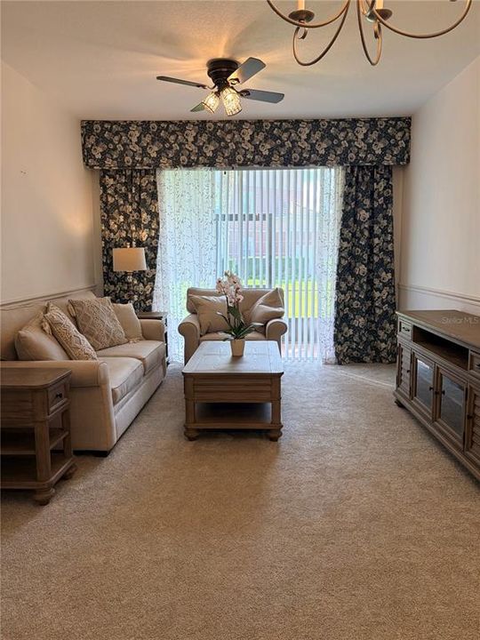 В аренду: $1,600 (2 спален, 2 ванн, 1112 Квадратных фут)