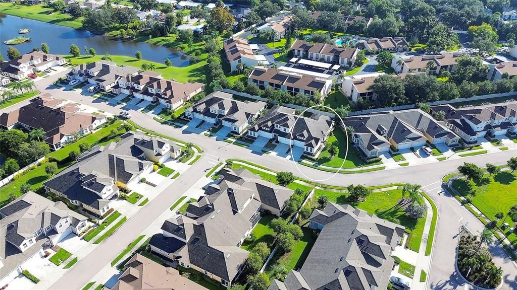 На продажу: $489,000 (2 спален, 2 ванн, 1647 Квадратных фут)