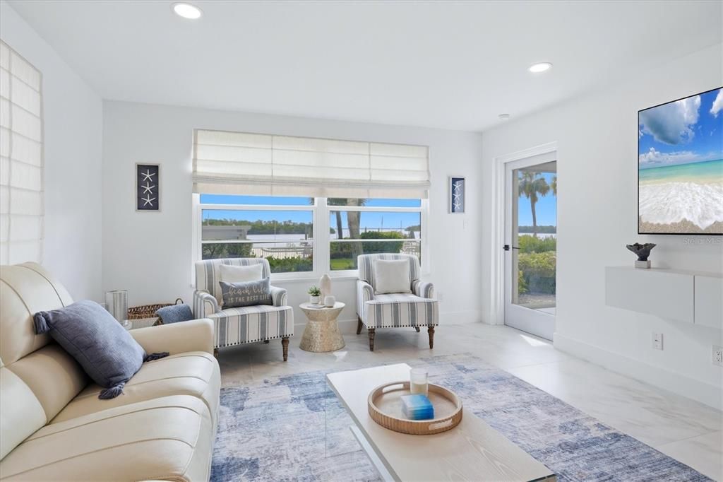 En Venta: $595,000 (2 camas, 2 baños, 1148 Pies cuadrados)