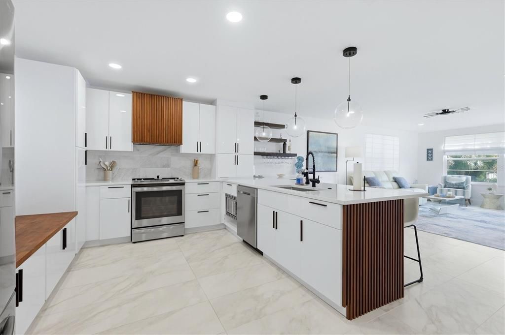 En Venta: $595,000 (2 camas, 2 baños, 1148 Pies cuadrados)