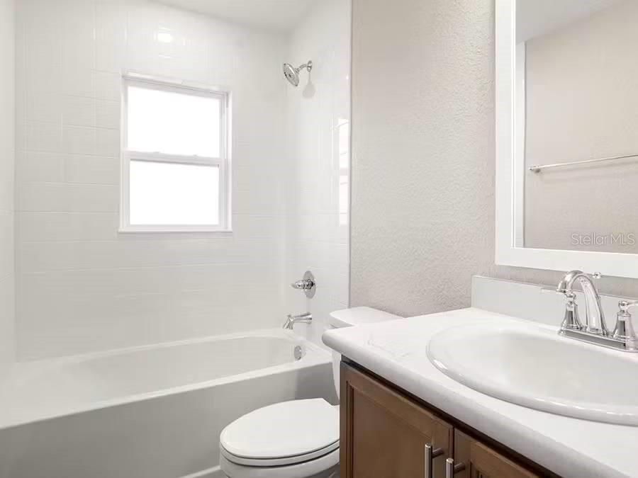En Venta: $359,735 (3 camas, 2 baños, 1545 Pies cuadrados)