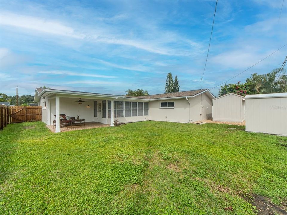 En Venta: $499,900 (4 camas, 2 baños, 1929 Pies cuadrados)