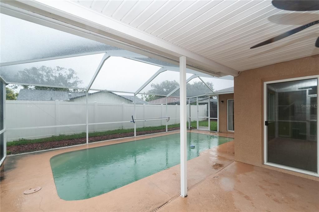 En Venta: $250,000 (3 camas, 2 baños, 1280 Pies cuadrados)