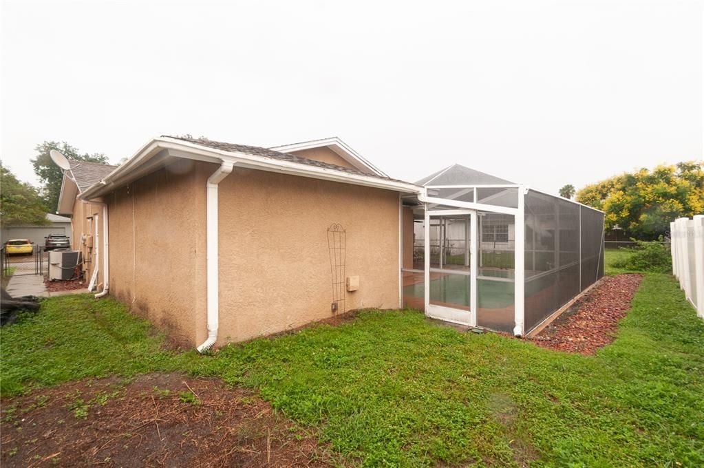 En Venta: $250,000 (3 camas, 2 baños, 1280 Pies cuadrados)