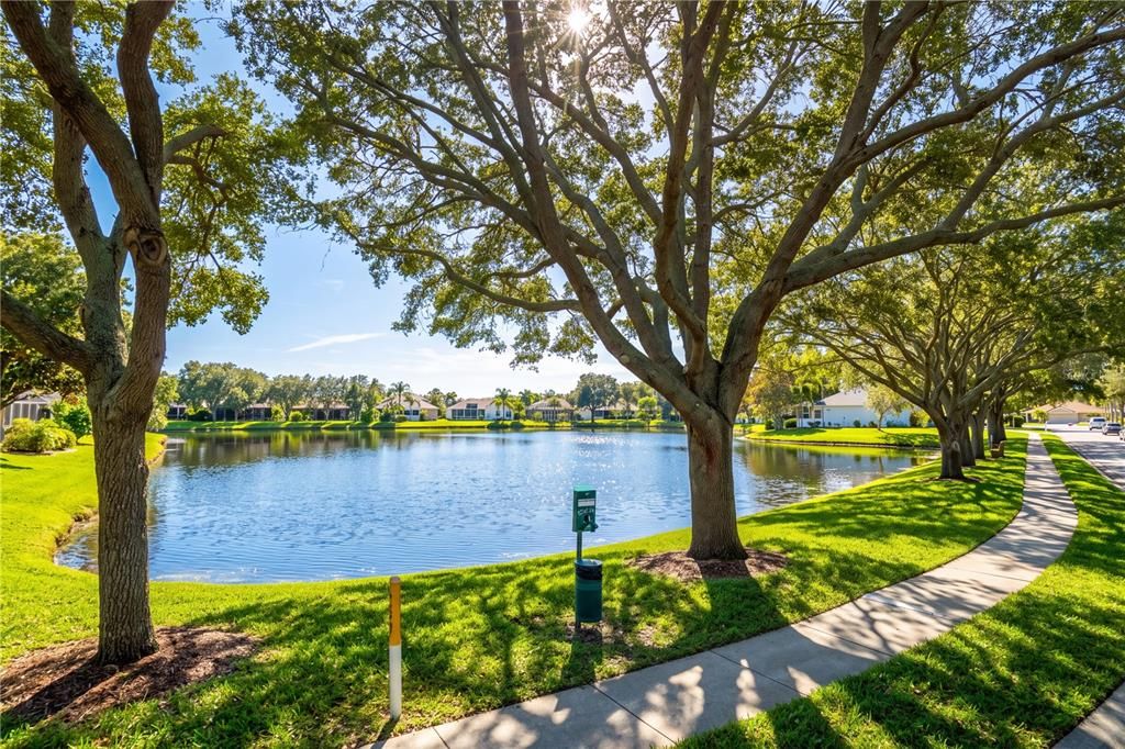 En Venta: $685,000 (4 camas, 2 baños, 2917 Pies cuadrados)