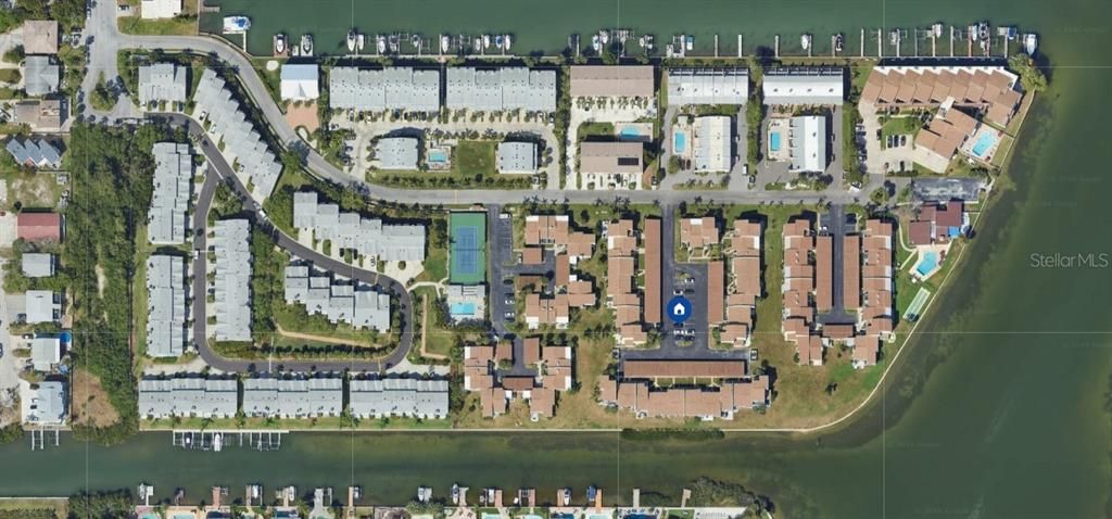For Rent: $2,199 (2 beds, 2 baths, 1040 Square Feet)