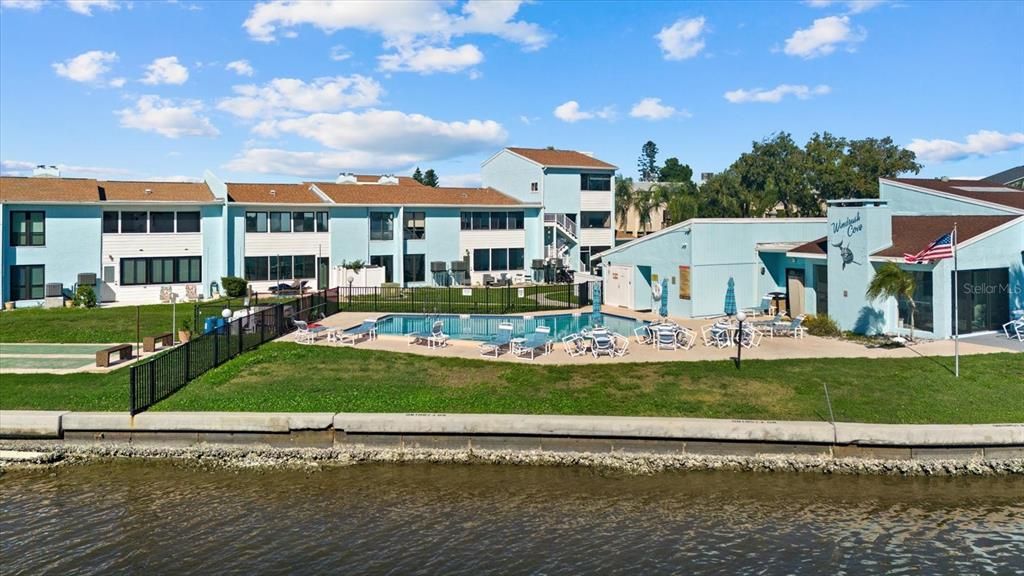For Rent: $2,199 (2 beds, 2 baths, 1040 Square Feet)