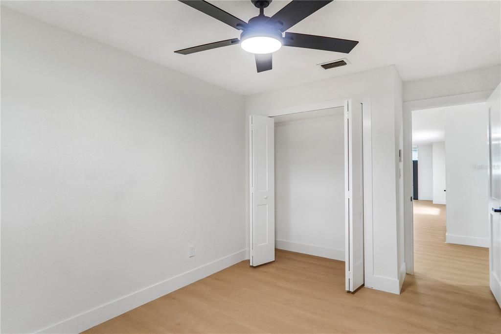 For Sale: $569,999 (4 beds, 2 baths, 2164 Square Feet)