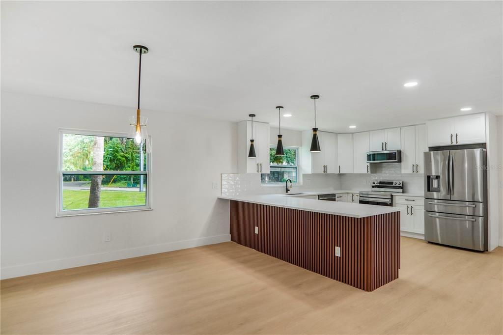 For Sale: $569,999 (4 beds, 2 baths, 2164 Square Feet)