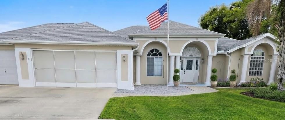 For Sale: $419,900 (3 beds, 2 baths, 3308 Square Feet)