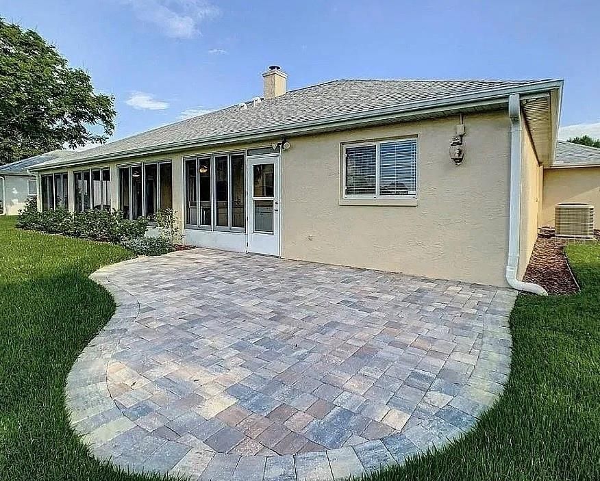 For Sale: $419,900 (3 beds, 2 baths, 3308 Square Feet)