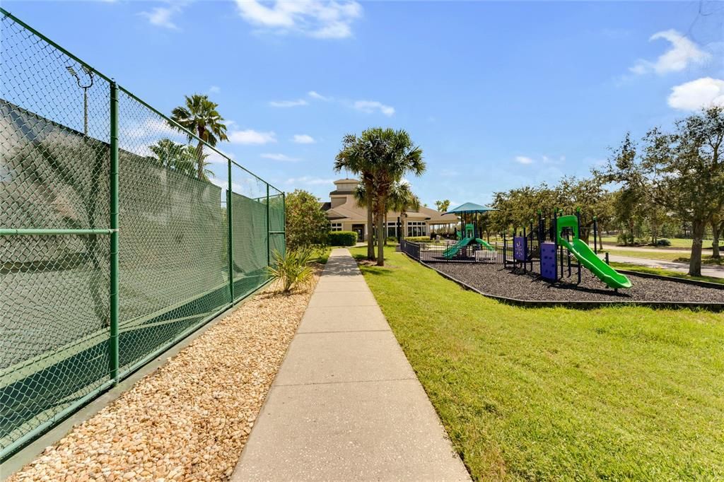 For Sale: $525,000 (4 beds, 2 baths, 2142 Square Feet)