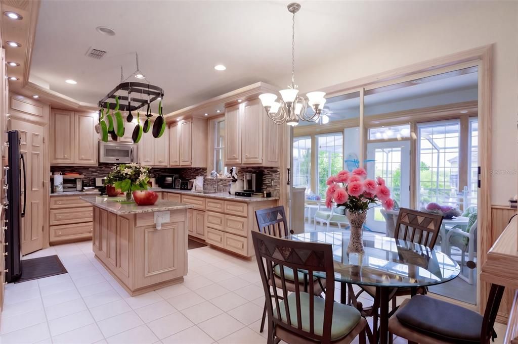 For Sale: $525,000 (4 beds, 2 baths, 2142 Square Feet)