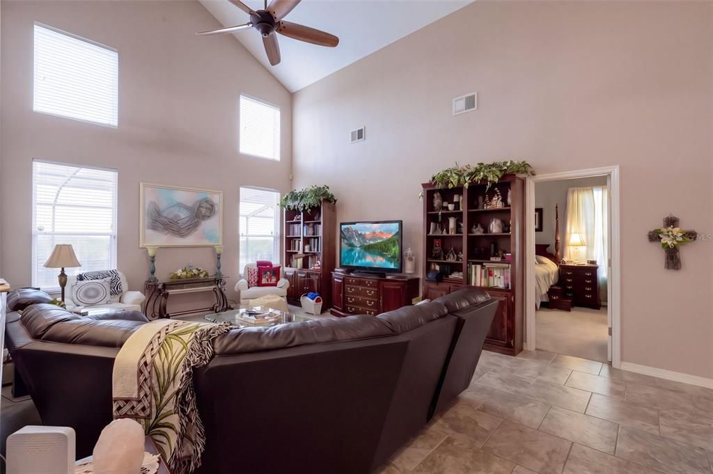 For Sale: $525,000 (4 beds, 2 baths, 2142 Square Feet)