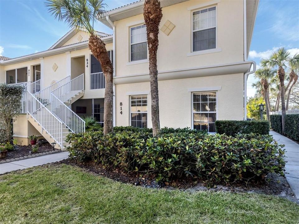 For Sale: $221,000 (2 beds, 2 baths, 1151 Square Feet)