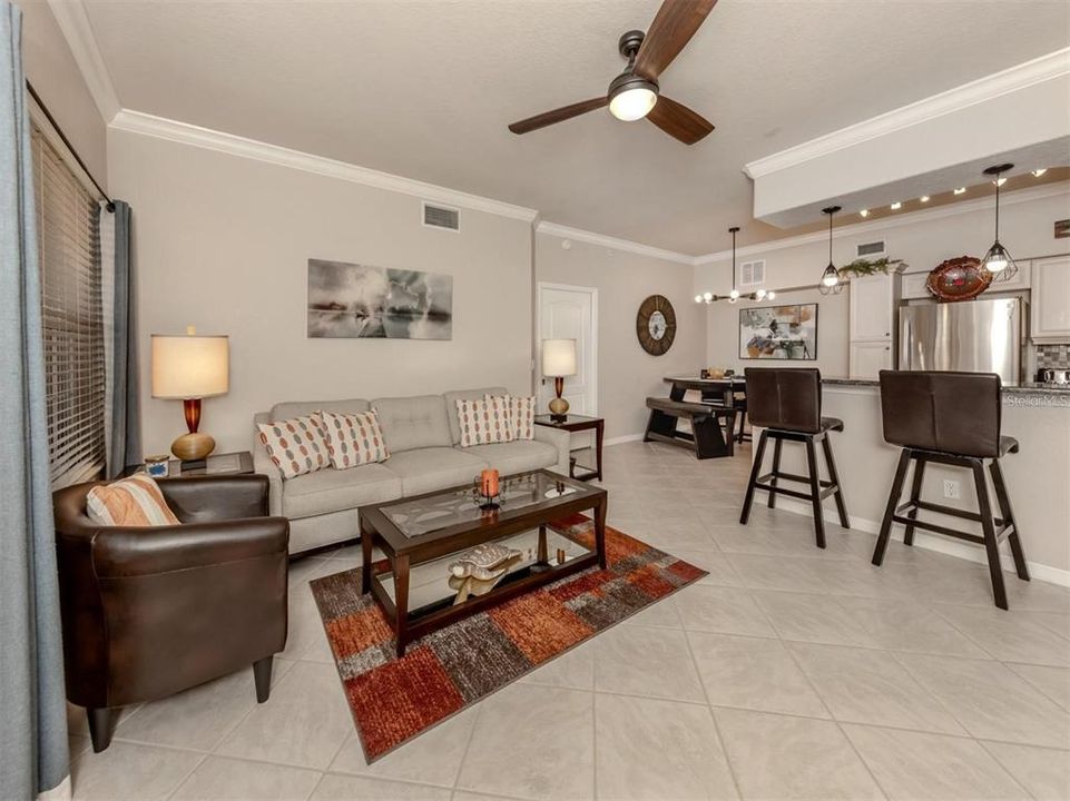 For Sale: $221,000 (2 beds, 2 baths, 1151 Square Feet)