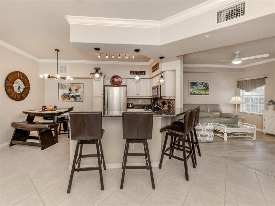 For Sale: $221,000 (2 beds, 2 baths, 1151 Square Feet)