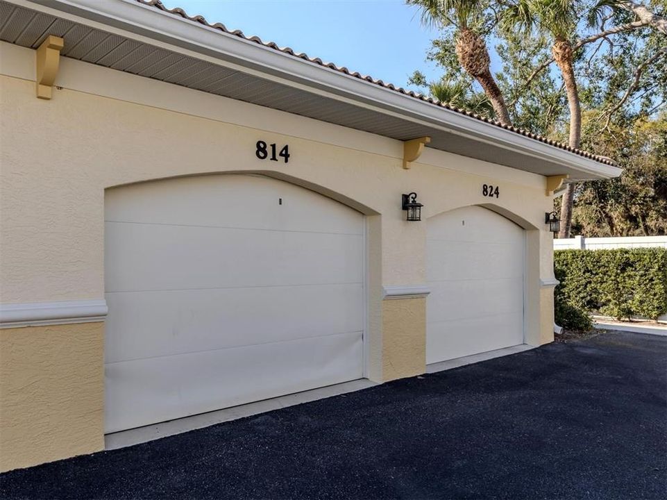 For Sale: $221,000 (2 beds, 2 baths, 1151 Square Feet)