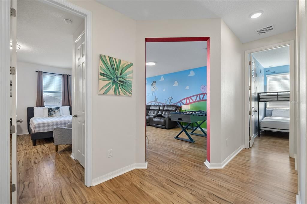 For Sale: $750,000 (9 beds, 6 baths, 3789 Square Feet)