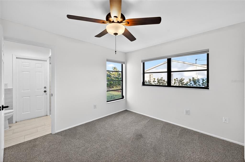 For Sale: $1,350,000 (3 beds, 3 baths, 1706 Square Feet)