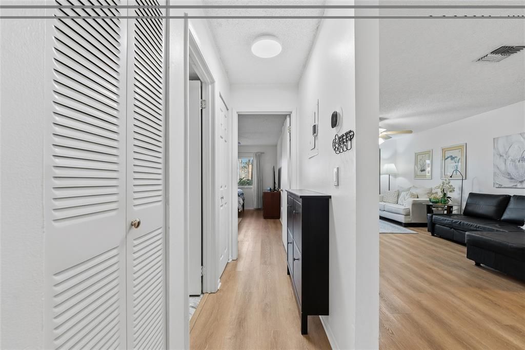 En Venta: $185,000 (2 camas, 2 baños, 1126 Pies cuadrados)