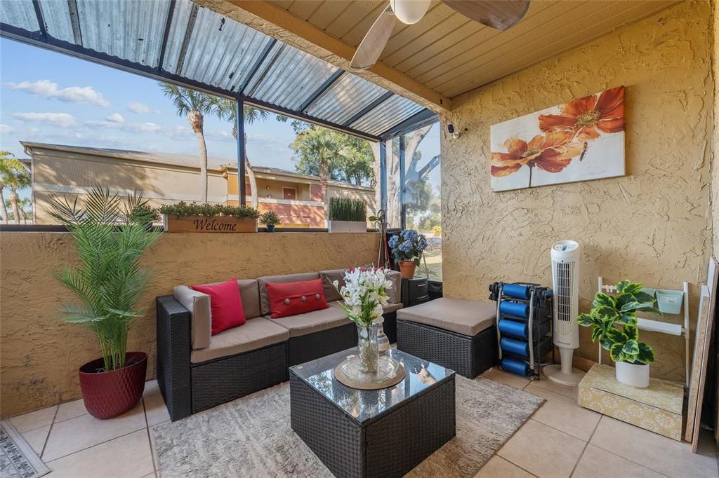 En Venta: $185,000 (2 camas, 2 baños, 1126 Pies cuadrados)
