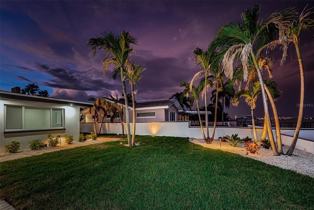 For Rent: $8,500 (3 beds, 3 baths, 1850 Square Feet)