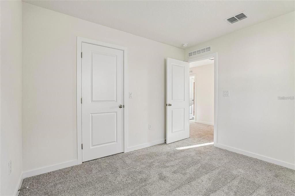 En Venta: $299,990 (4 camas, 3 baños, 1679 Pies cuadrados)