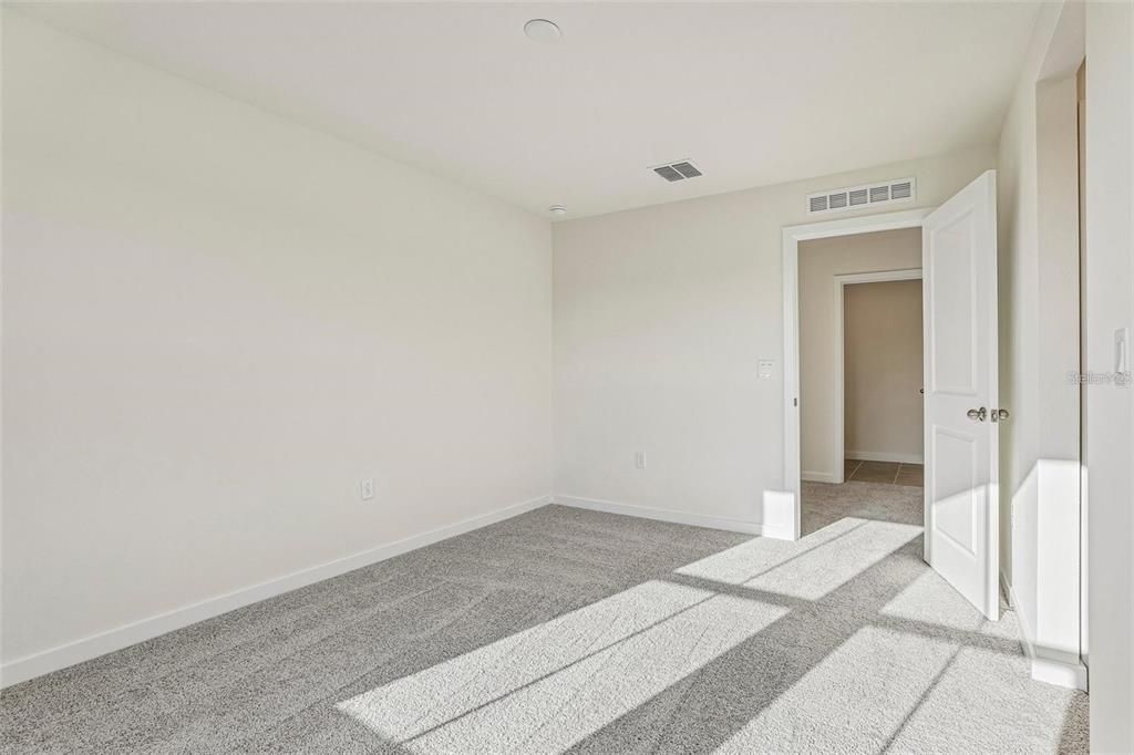 En Venta: $299,990 (4 camas, 3 baños, 1679 Pies cuadrados)