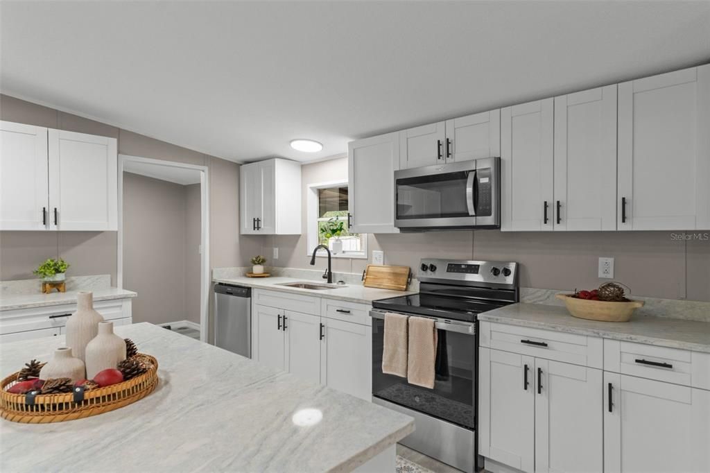En Venta: $239,900 (3 camas, 2 baños, 1800 Pies cuadrados)
