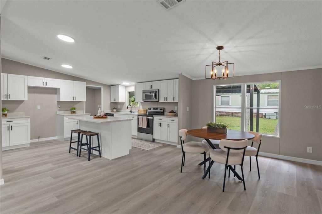 En Venta: $239,900 (3 camas, 2 baños, 1800 Pies cuadrados)