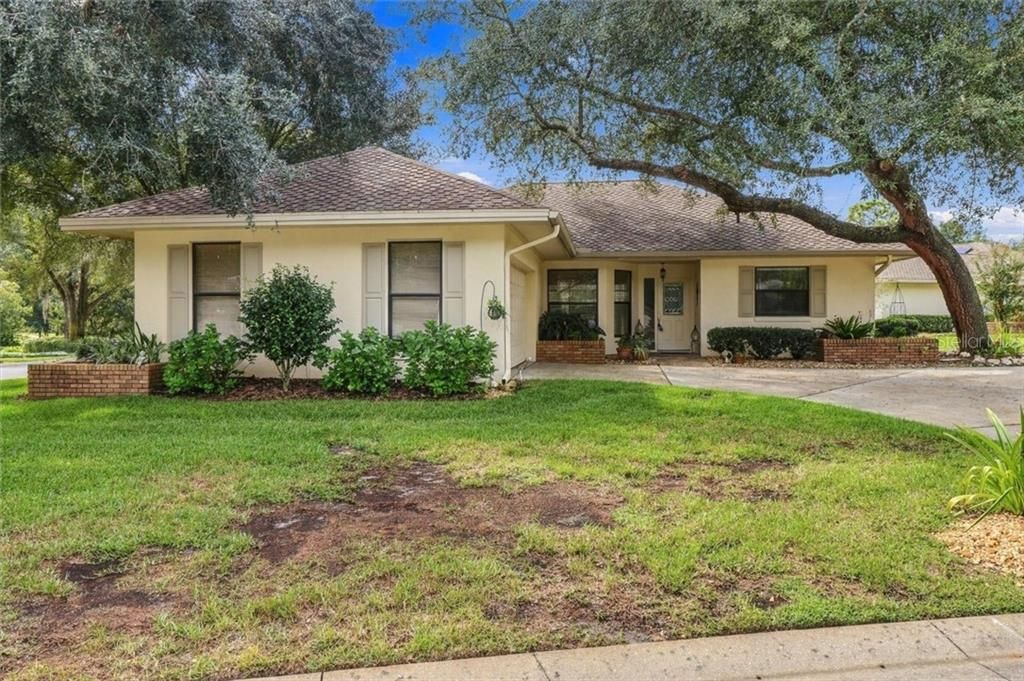 For Sale: $334,900 (3 beds, 2 baths, 1604 Square Feet)