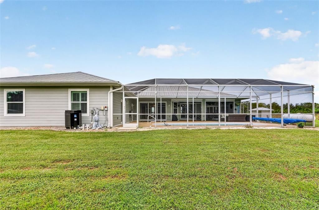 For Sale: $1,050,000 (5 beds, 3 baths, 3011 Square Feet)