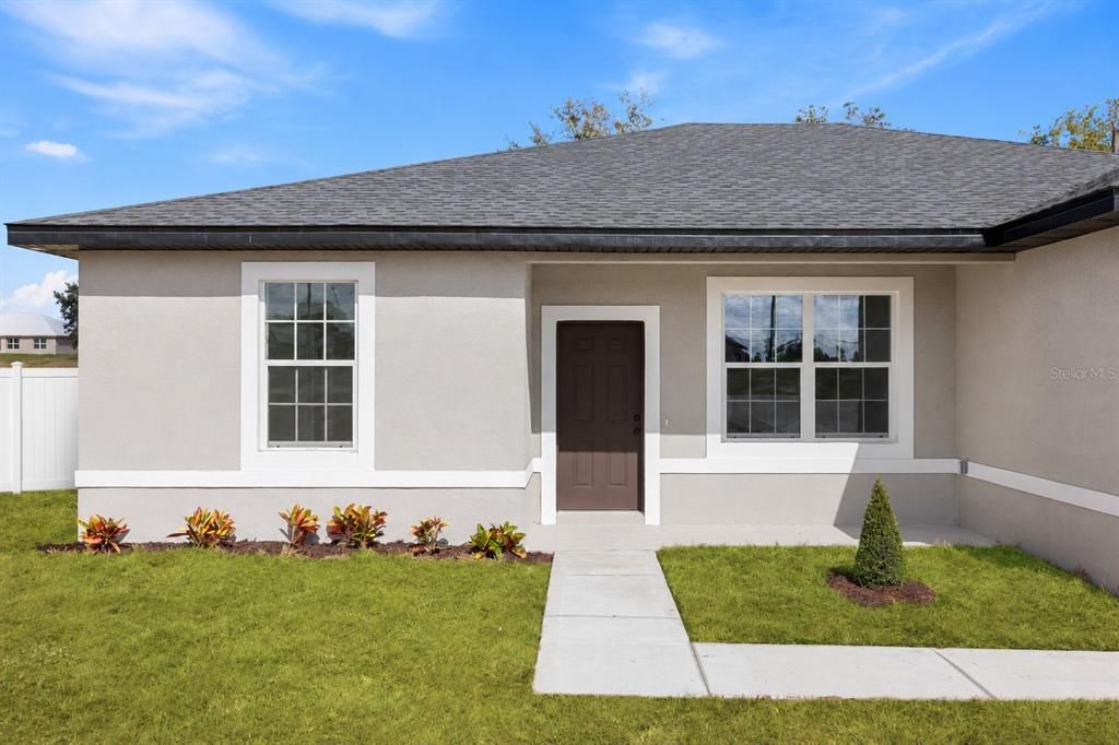For Sale: $309,900 (4 beds, 2 baths, 1708 Square Feet)