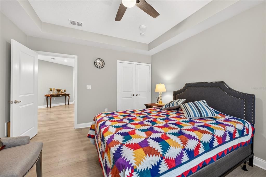 For Sale: $395,000 (2 beds, 2 baths, 1549 Square Feet)