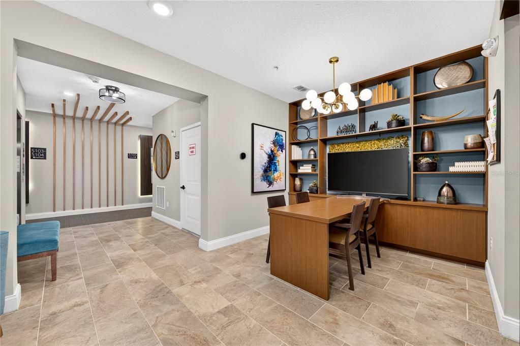 For Sale: $395,000 (2 beds, 2 baths, 1549 Square Feet)