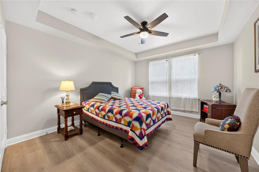 For Sale: $395,000 (2 beds, 2 baths, 1549 Square Feet)