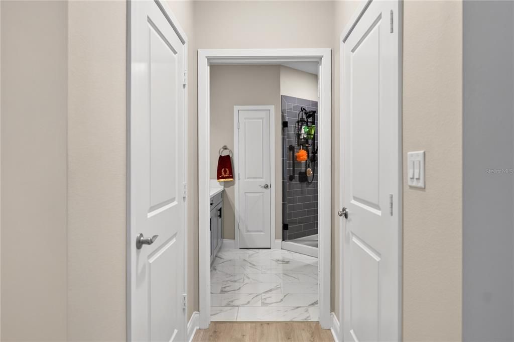 For Sale: $395,000 (2 beds, 2 baths, 1549 Square Feet)