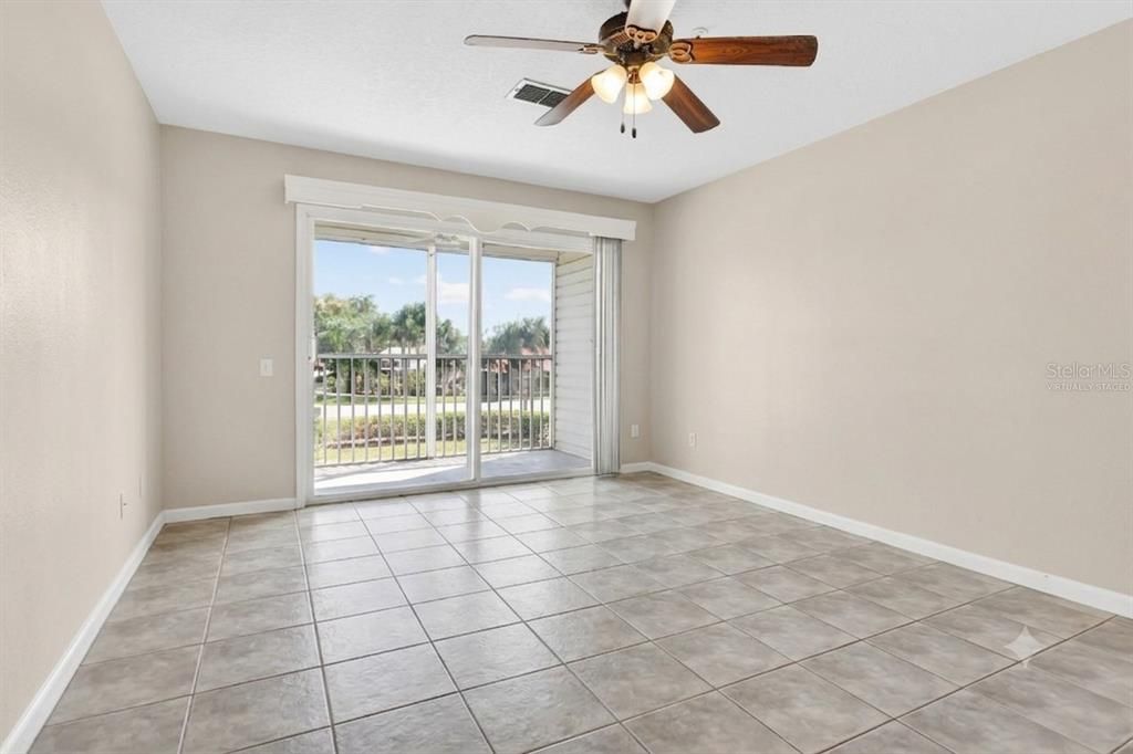 For Rent: $1,900 (3 beds, 2 baths, 1364 Square Feet)
