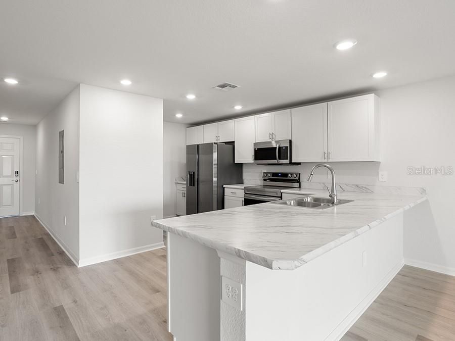 For Sale: $239,900 (3 beds, 2 baths, 1544 Square Feet)