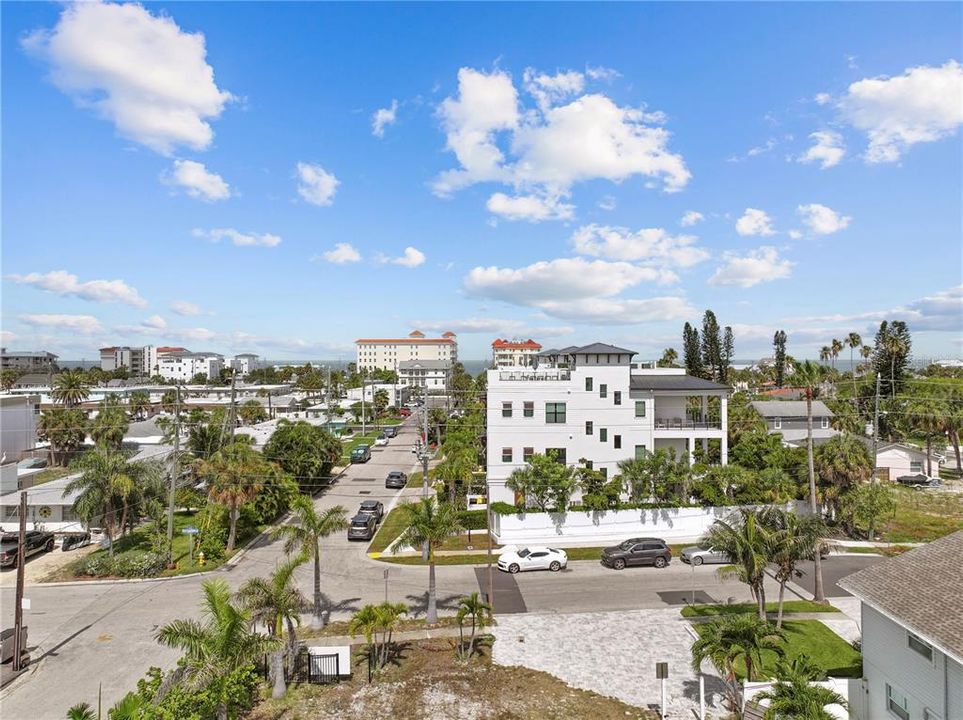 En Venta: $2,800,000 (4 camas, 4 baños, 2290 Pies cuadrados)