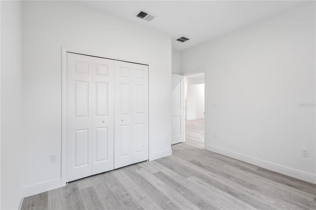 出租: $1,900 (4 贝兹, 2 浴室, 1630 平方英尺)