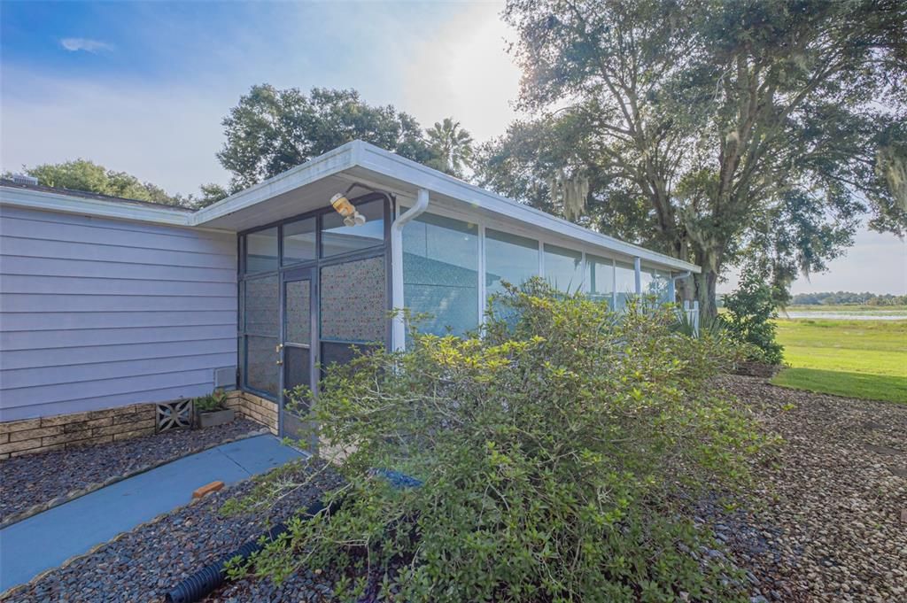 En Venta: $248,000 (2 camas, 2 baños, 1352 Pies cuadrados)