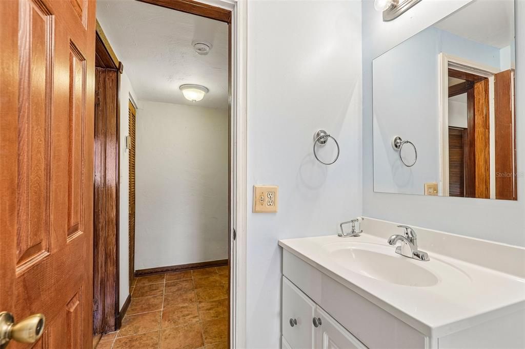 En Venta: $249,900 (2 camas, 2 baños, 1150 Pies cuadrados)