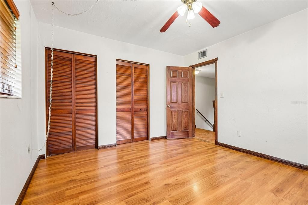 En Venta: $249,900 (2 camas, 2 baños, 1150 Pies cuadrados)