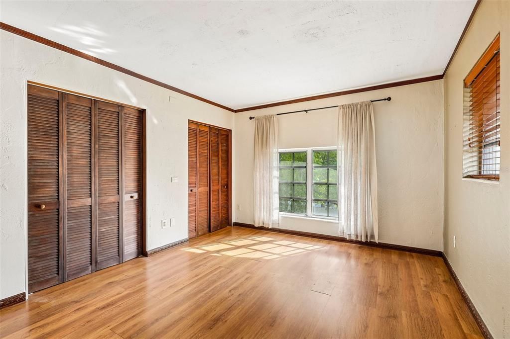 En Venta: $249,900 (2 camas, 2 baños, 1150 Pies cuadrados)