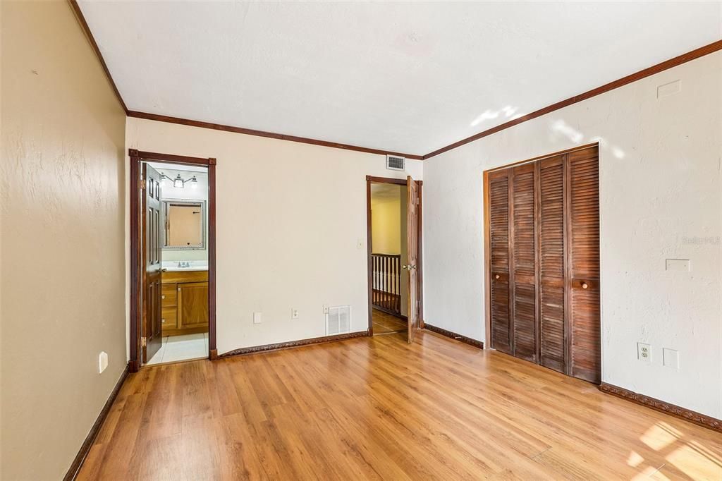 En Venta: $249,900 (2 camas, 2 baños, 1150 Pies cuadrados)